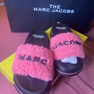 Marc Jacob Slides